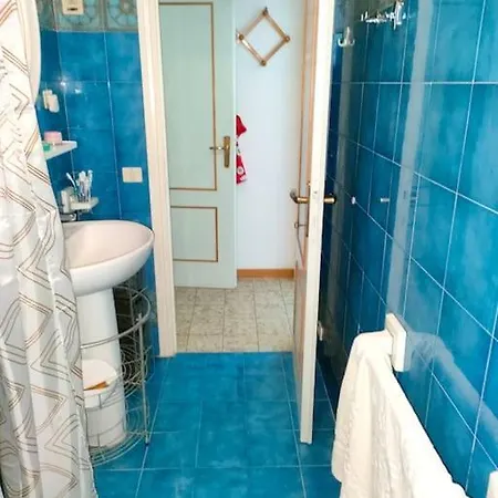 Alex House Cecina Mare Apartment *